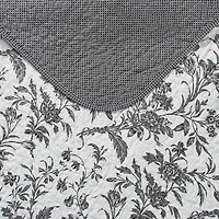 Laura Ashley Amberly Quilt Set