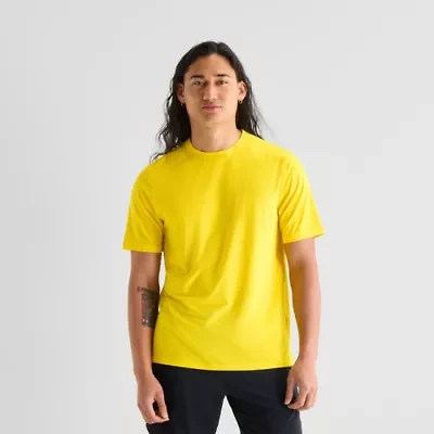 Xersion Mens Crew Neck Short Sleeve Quick Dry T-Shirt