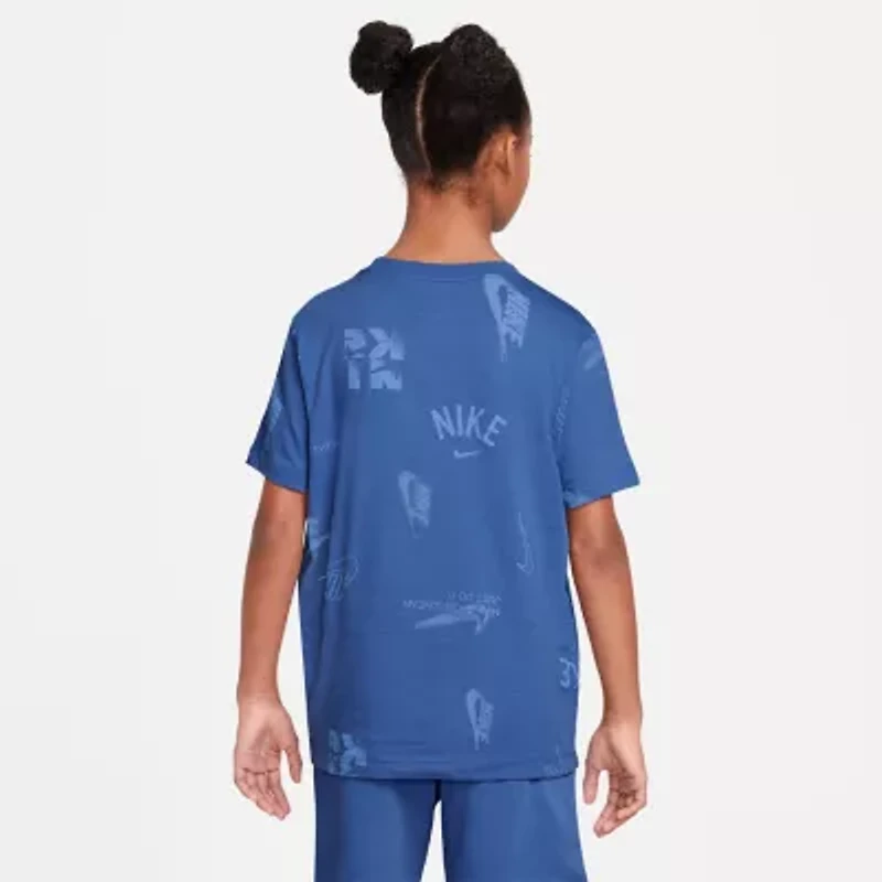 Nike Club Big Kid Unisex Crew Neck Short Sleeve Regular Fit Graphic T-Shirt