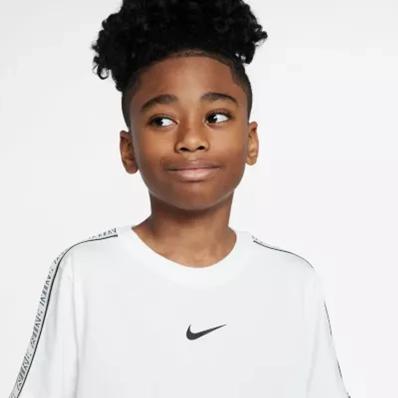 Nike Club Big Kid Unisex Crew Neck Short Sleeve Active T-Shirt