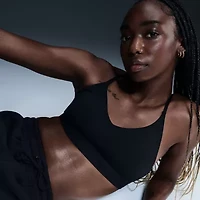 Nike Womens Light Support Sports Bra Fd1062