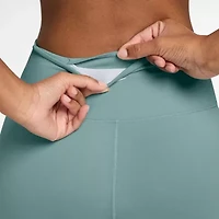 Nike Womens 5" High Rise Moisture Wicking Stretch Fabric Bike Short