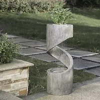 Glitzhome 31.25" Polyresin Curving Outdoor Fountains
