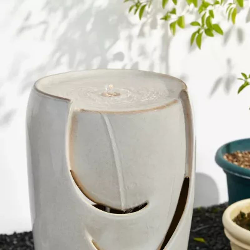 Glitzhome 29.25" Sand Beige Ceramic Pot Outdoor fountain