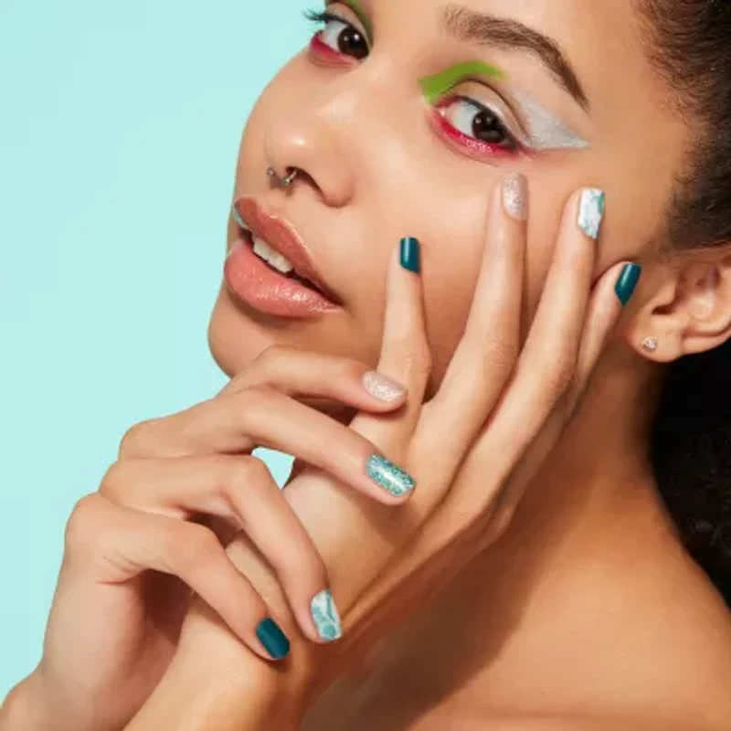 Dashing Diva Gloss Ultra Shine Gel Palette Bug Off Nail Appliques