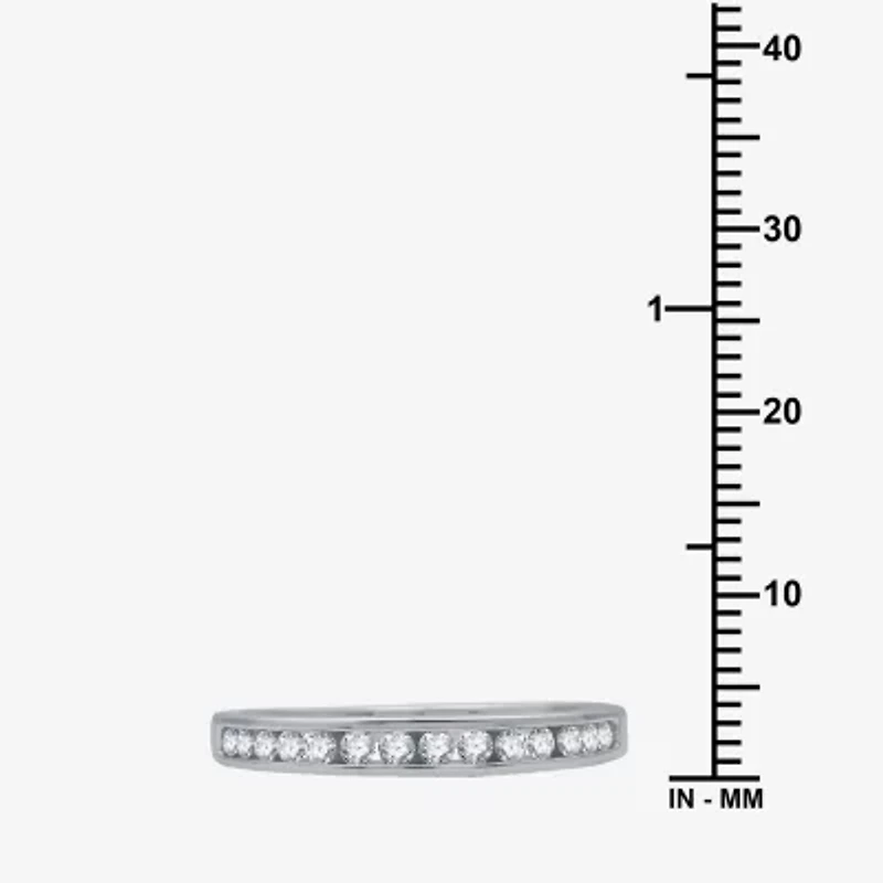 1/4 CT. T.W. Lab-Grown Diamond Wedding Band 10K or 14K Gold