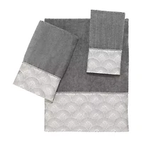 Avanti Deco Shell Nickel Embellished Bordered Bath Towel