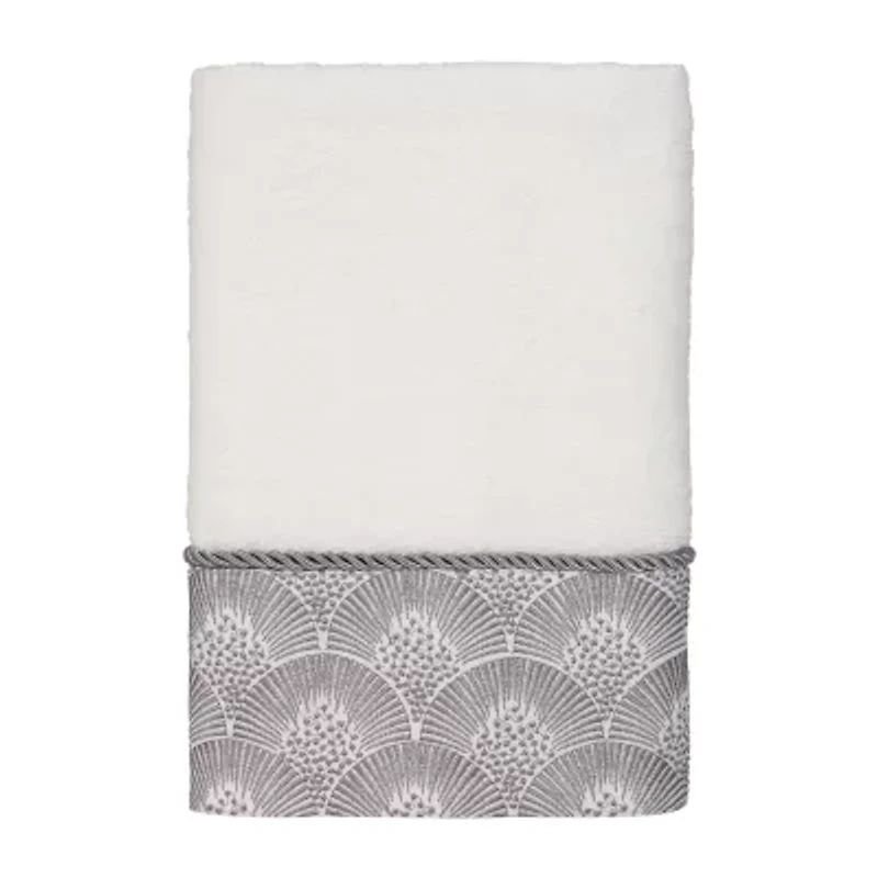 Avanti Deco Shell White Embellished Bordered Bath Towel