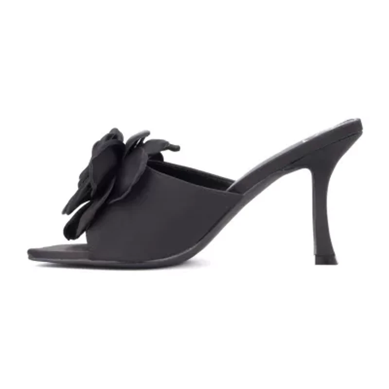 New York & Company Womens Gardenia Slide Sandals