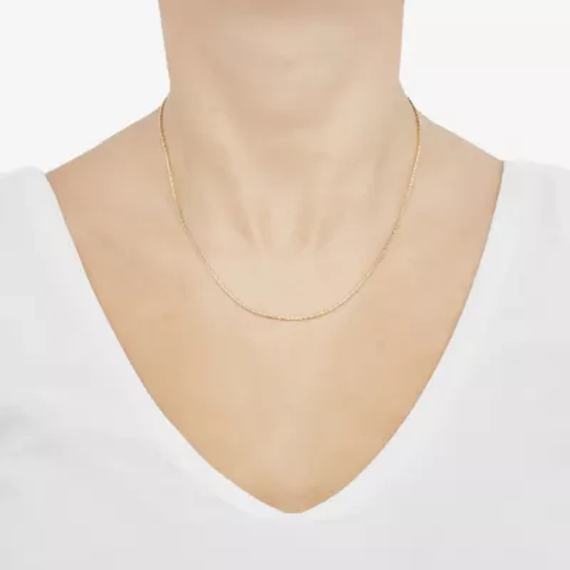 Womens 14K Gold 18 Inch Chain Necklace