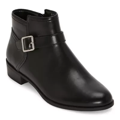 St. John's Bay Womens Randa Flat Heel Booties