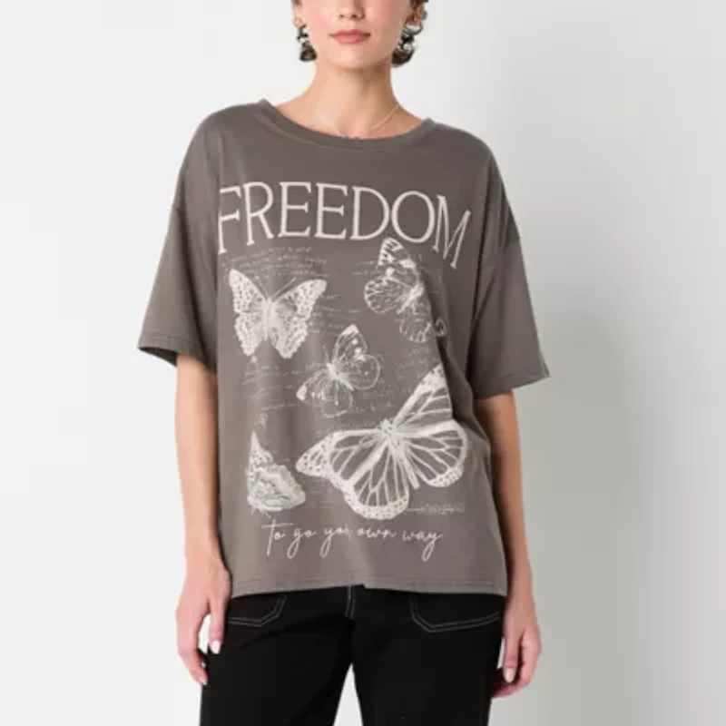 Cosmic Butterfly Oversized Tee Womens Crew Neck Short Sleeve Juniors Graphic T-Shirt