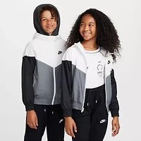 Nike Big Kid Unisex Lightweight Raincoat