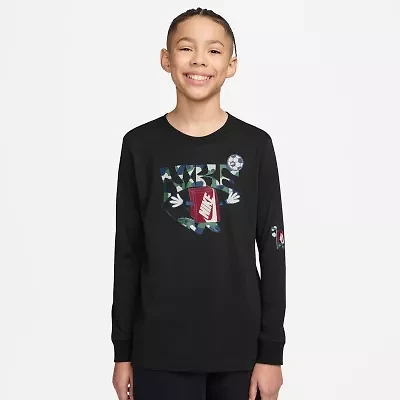 Nike Big Kid Unisex Crew Neck Long Sleeve Classic Fit Graphic T-Shirt