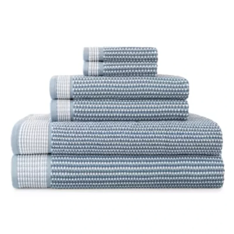 Linden Street Textured Bath Towel