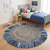 Brynn Avril Bordered Braided Stain Resistant Indoor Round Area Rug