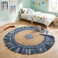 Brynn Cerry Solid Braided Stain Resistant Indoor Round Accent Rug