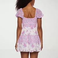B. Smart Womens Short Sleeve Floral Juniors Fit + Flare Dress