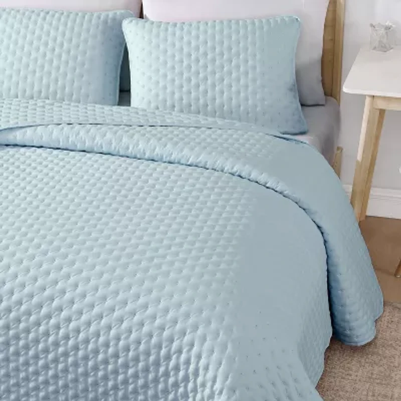 Swift Home Wrinkle Resistant Quilt Set