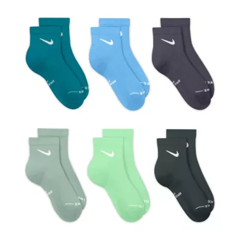 Nike Womens 6 Pair Quarter Ankle Socks