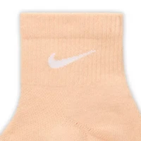 Nike Womens 6 Pair Quarter Ankle Socks