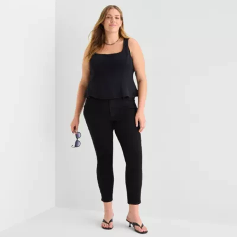 a.n.a Womens Plus U Neck Sleeveless Peplum Top