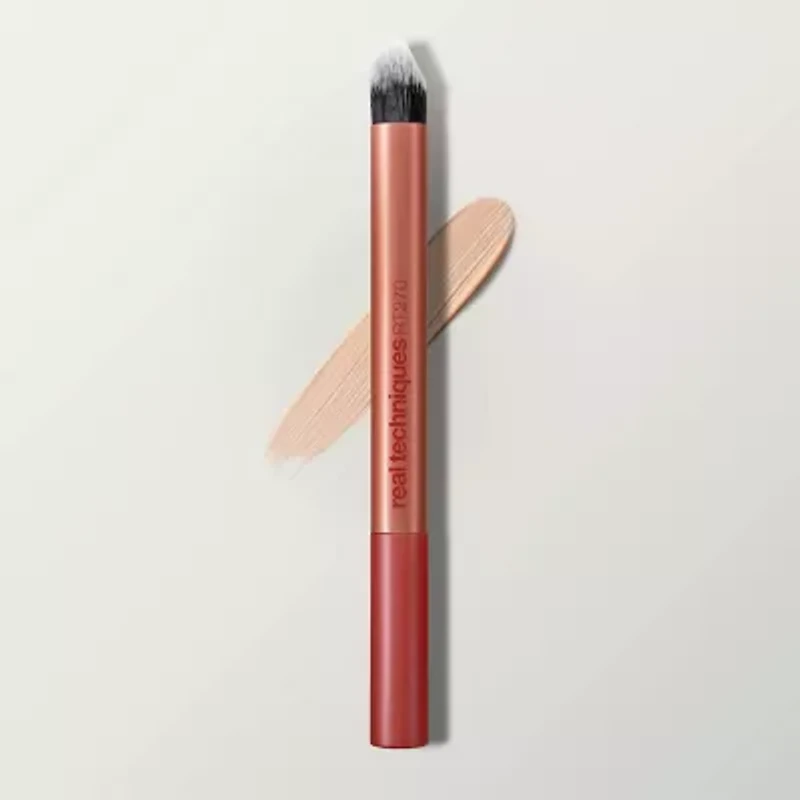 Real Techniques Spot Concealer Brush