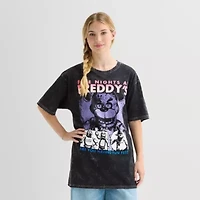 Womens Juniors Crew Neck Elbow Sleeve Oversized Five Nights at Freddys Graphic T-Shirt