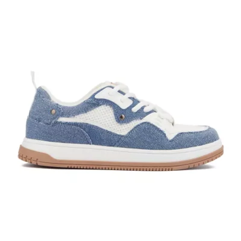 Olivia Miller Famous Low Top Womens Moc Closed Toe Slip-On Shoe