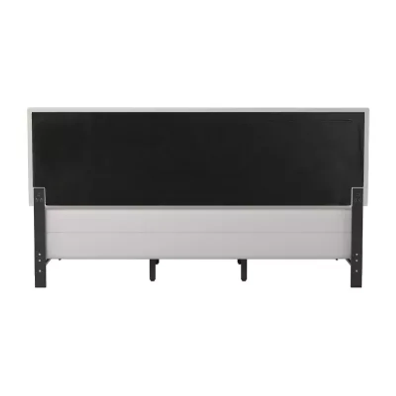 Gayle Nailheadtrim Rectangular Bed