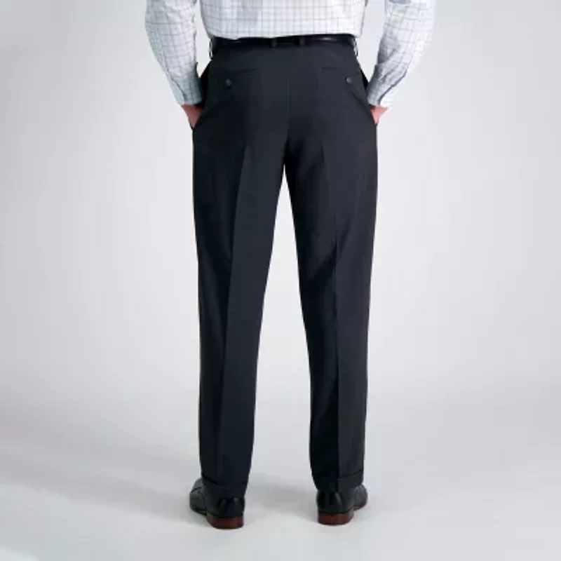 Haggar E-CLO Mens Classic Fit Pleated Pant