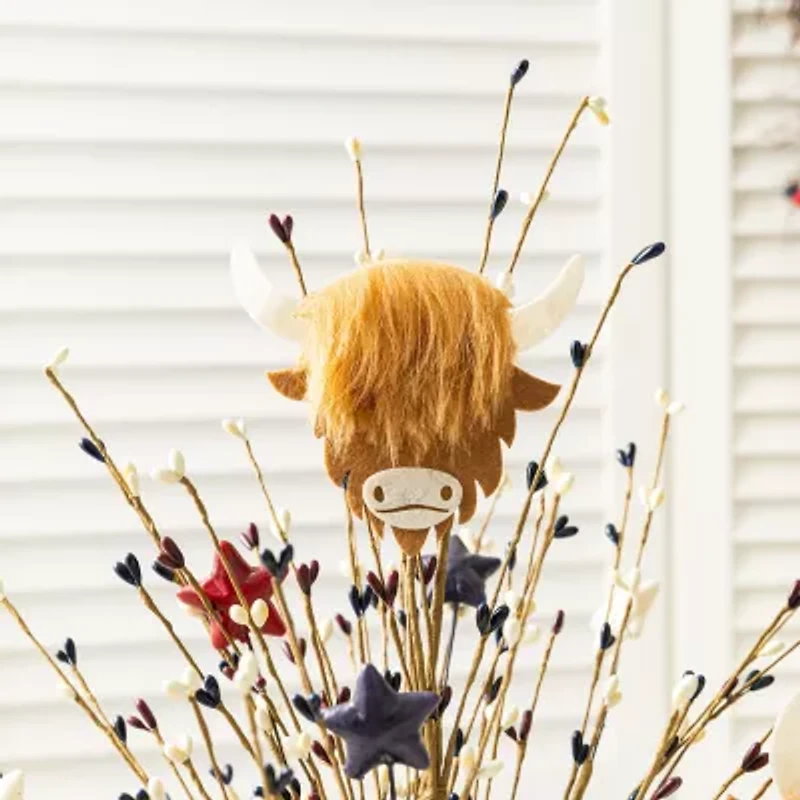 Glitzhome 21" Highland Cow And Berry Tabletop Tree