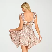 Trixxi Womens Juniors Sweetheart Neck Short Sleeve Flutter Fit + Flare Dress
