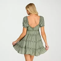 Trixxi Womens Juniors V Neck Sleeveless Babydoll Dress