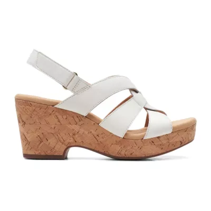 Clarks Womens Giselle Beach Wedge Sandals