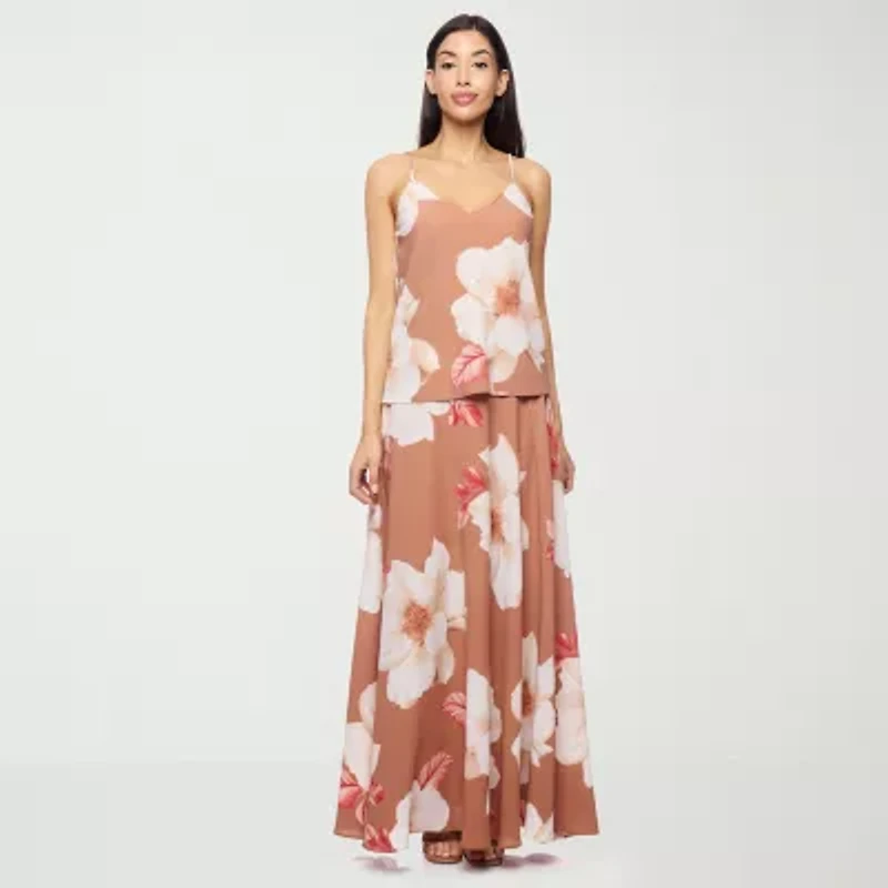 Premier Amour Floral Womens V Neck Sleeveless Camisole