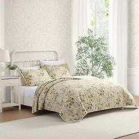 Laura Ashley Roses Quilt Set