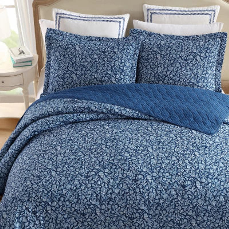 Laura Ashley Elaina Quilt Set