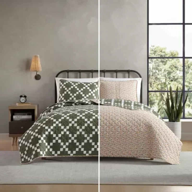 Eddie Bauer Diamond Floral Quilt Set