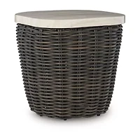 Signature Design by Ashley King Outdoor End Table