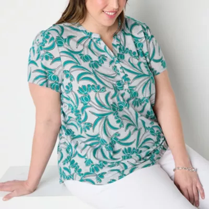 Liz Claiborne Womens Plus Split Crew Neck Short Sleeve Blouse