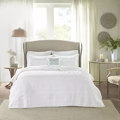 Madison Park Isabella 4-Pc Ruffle Quilt Set With Throw Pillow
