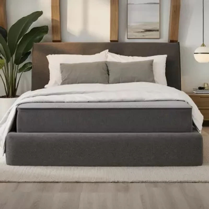 The Casper Slate 11" Firm Mattress a Box