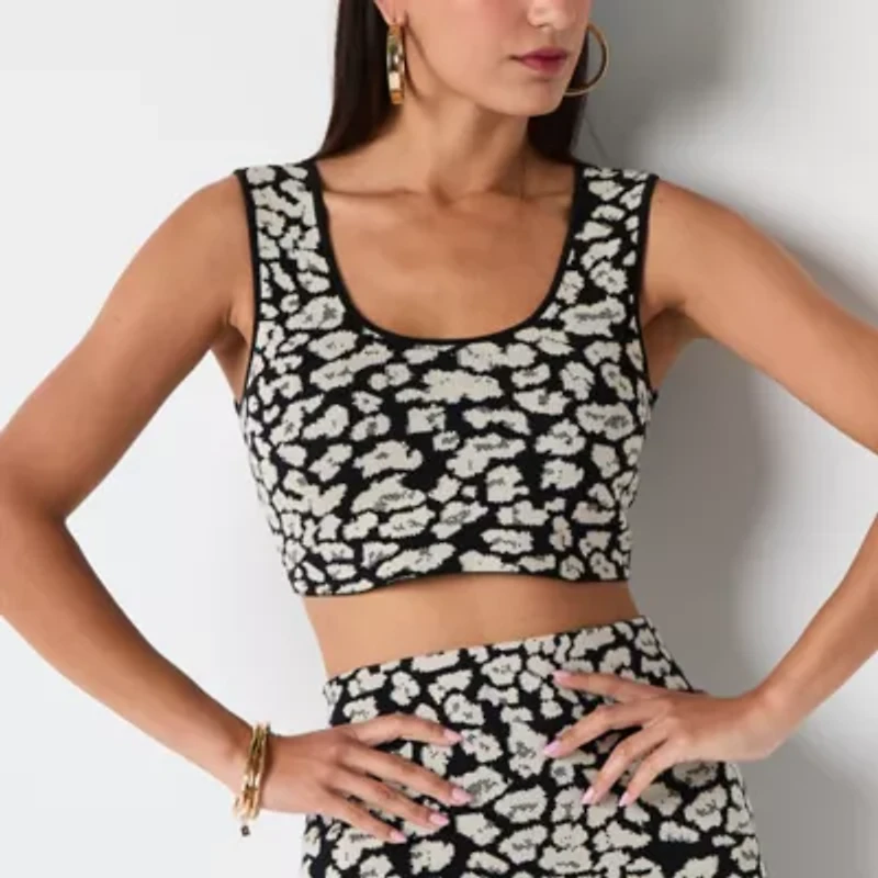 Bold Elements Womens U Neck Sleeveless Cheetah Pullover Sweater