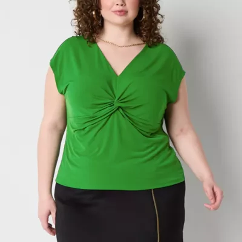 Bold Elements Womens Plus V Neck Short Sleeve Blouse