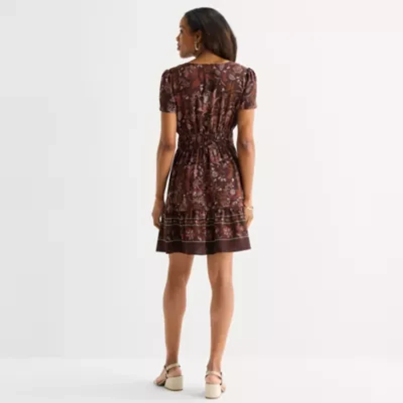 Be by CHETTA B Womens Notch Neck Short Sleeve Fitted Floral Fit + Flare Dress
