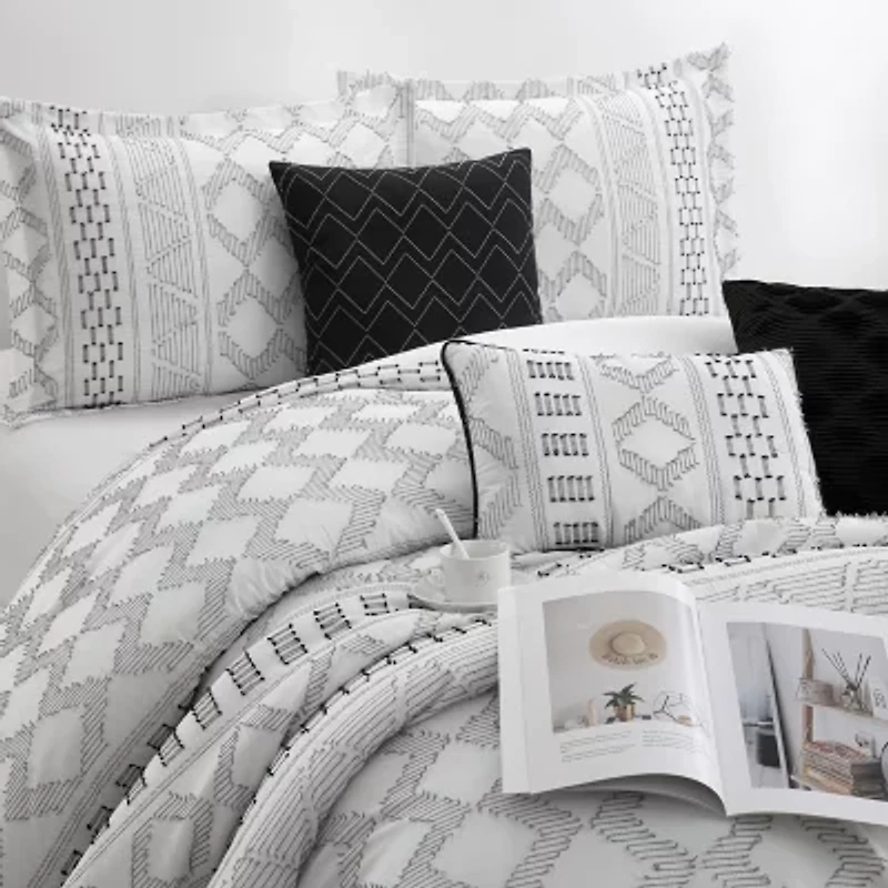 Stratford Park Leana 7-pc. Geometric Lightweight Comforter Set
