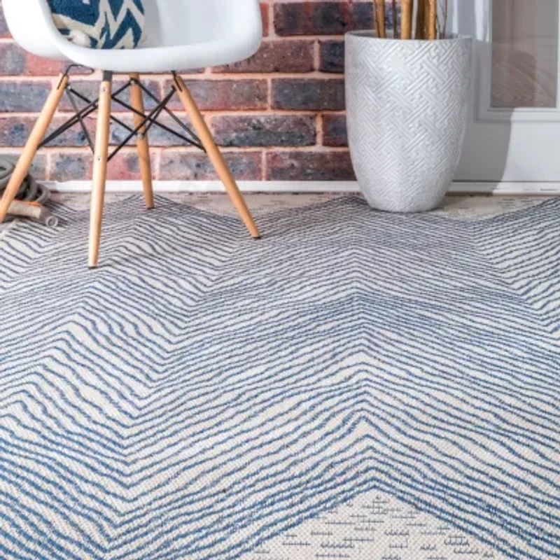 nuLoom Wavy Chevron Outdoor Rectangular Rug