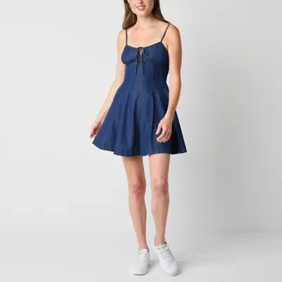 Arizona Womens Sleeveless Juniors Skater Dress
