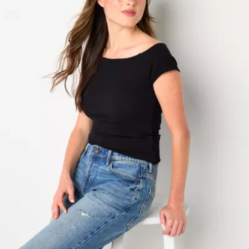 Arizona Off The Shoulder Womens Short Sleeve Juniors T-Shirt